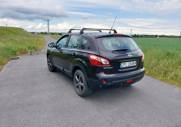 Nissan Qashqai cena 31000 przebieg: 205000, rok produkcji 2011 z Żuromin małe 121